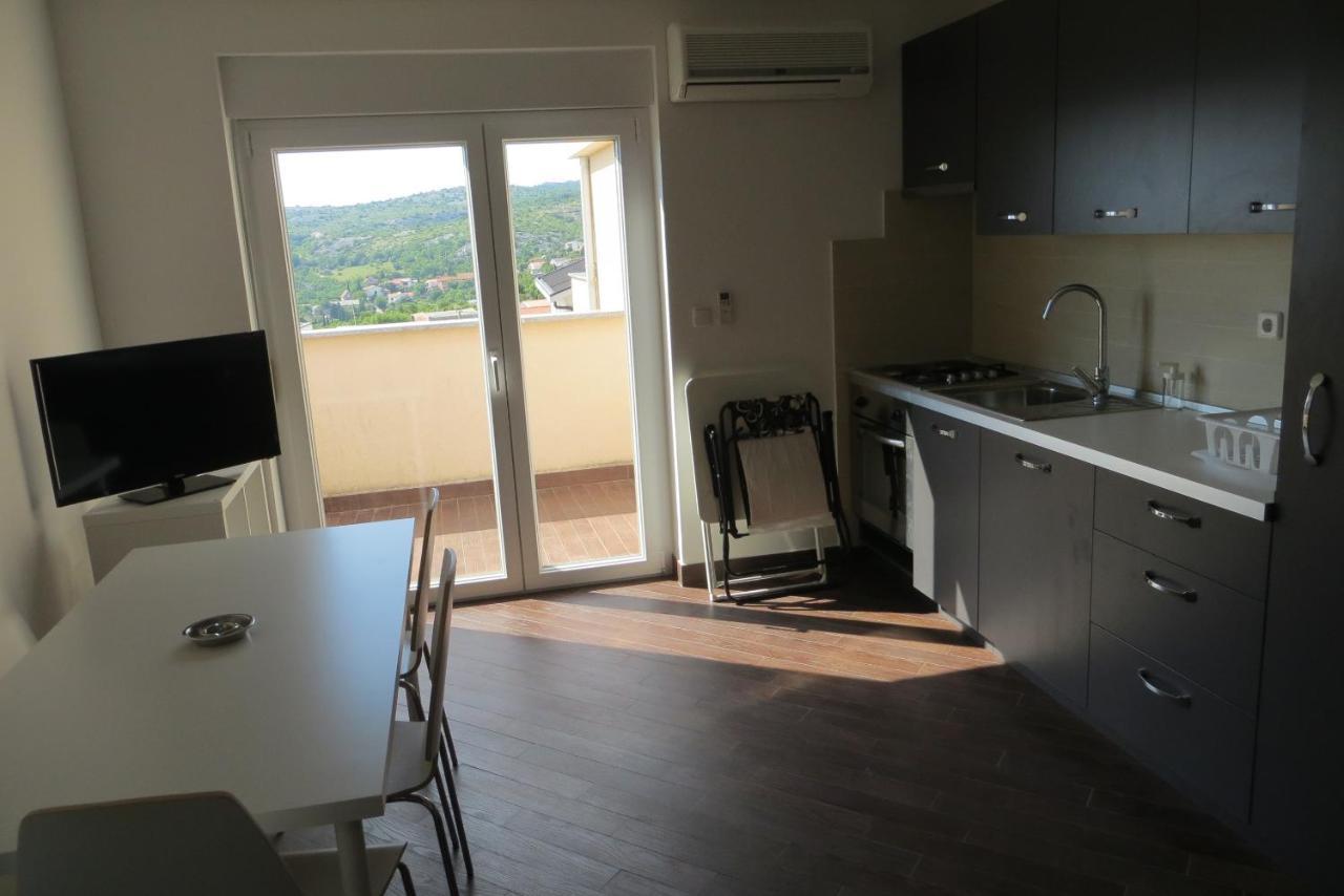Mungos Apartment Cesarica Exterior foto